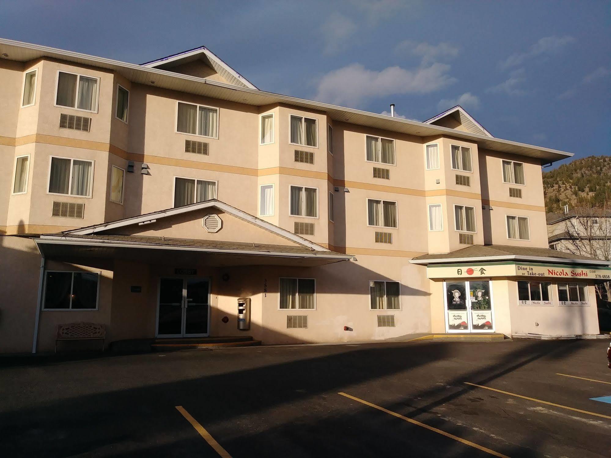 George Mountain View Hotel & Resto メリット エクステリア 写真